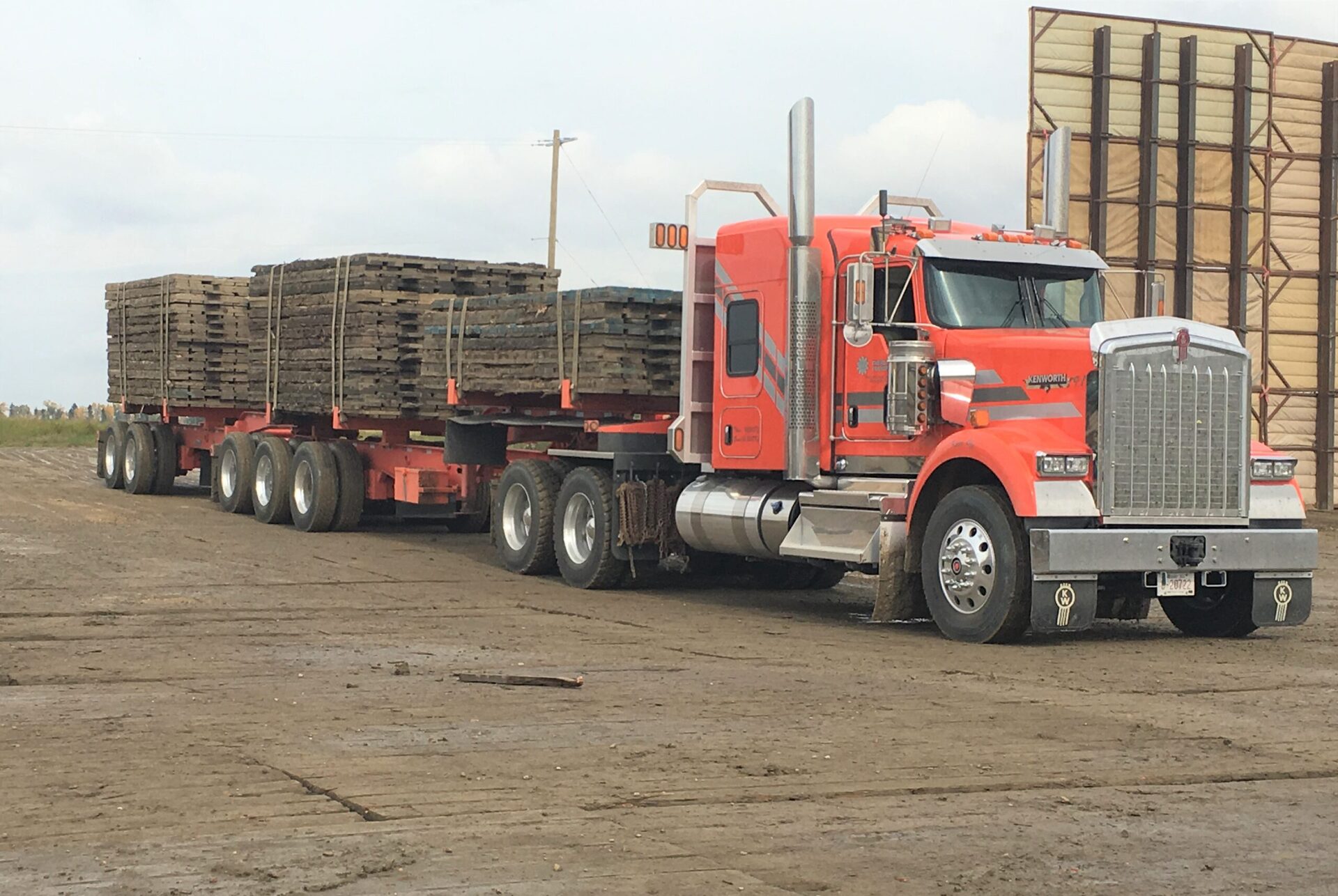 Alberta Wide Super B-Train Shortwood — Peerless Trailers