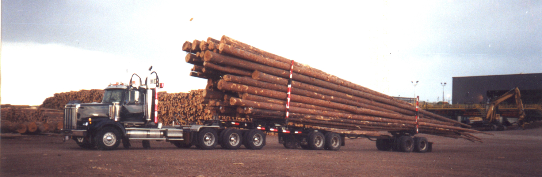 Tandem Jeep Logger with oversized load length